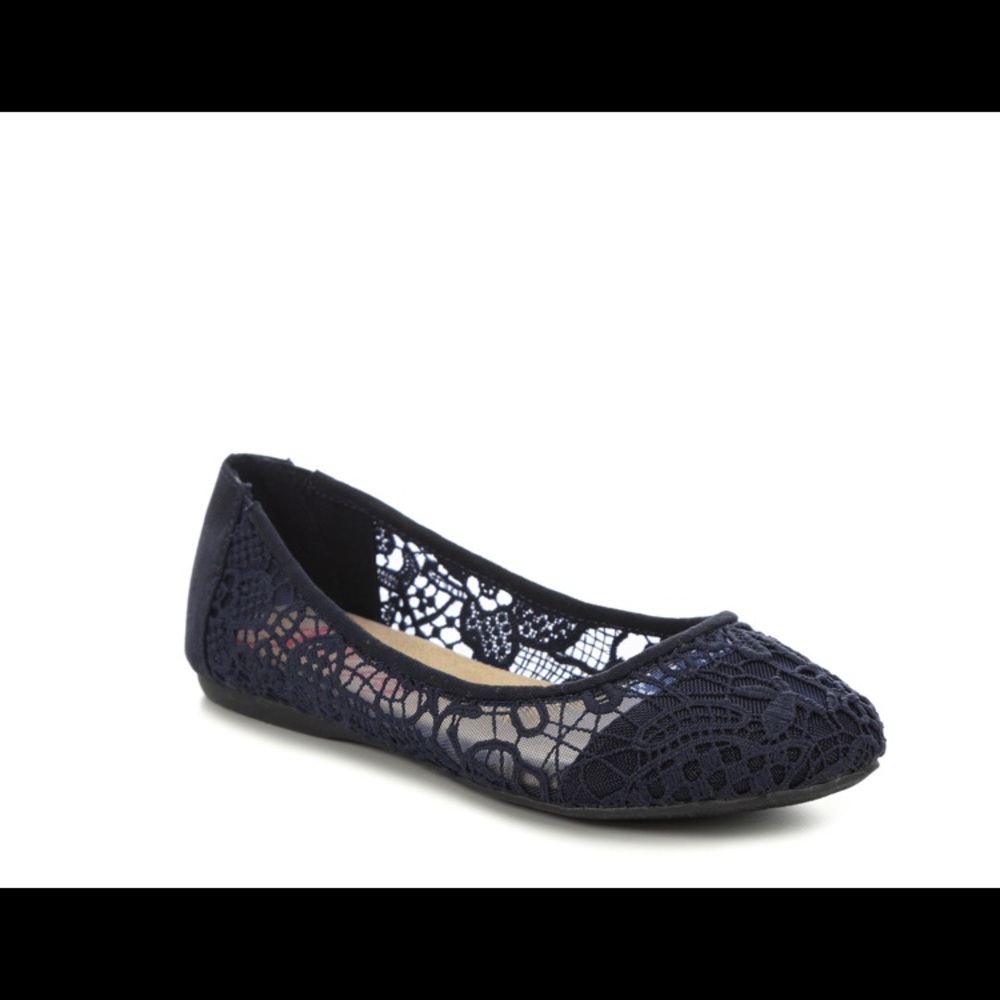 Navy Lace Flats Size 10